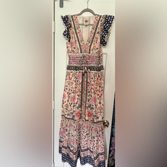FARM Rio Superbloom Tapestry Cream Maxi Dress, Small - Picture 5 of 8